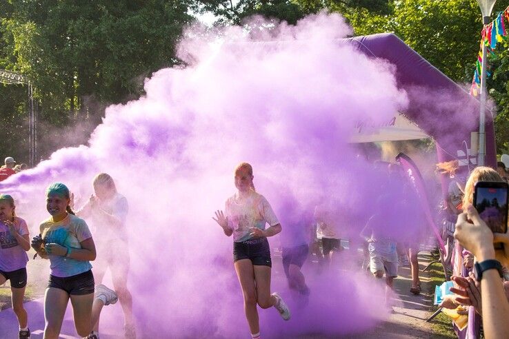 Full Color Festival legt eerste festivalavond stil vanwege noodweer