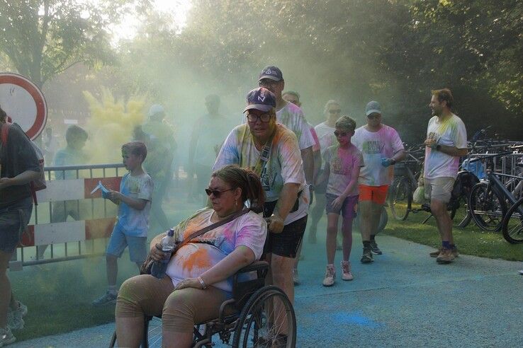 Full Color Festival legt eerste festivalavond stil vanwege noodweer