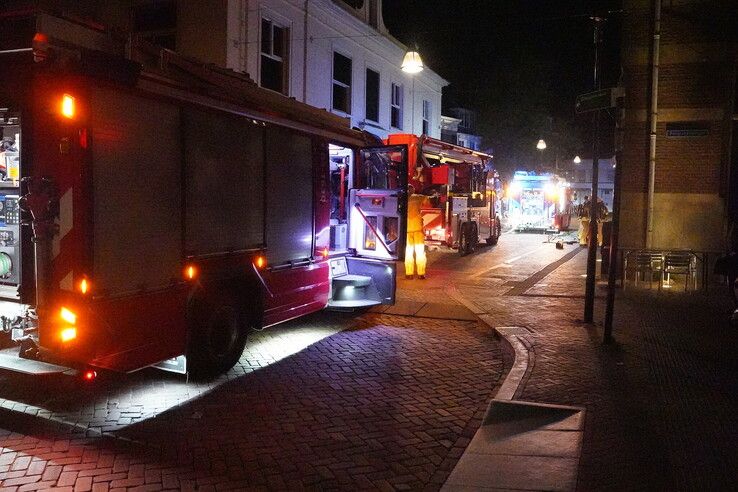 Brand in keuken van hostel De Basis zorgt voor ontruiming