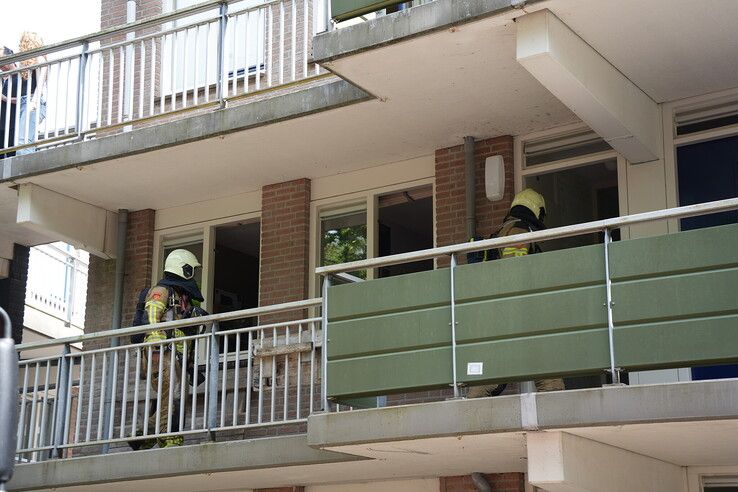 Rook uit woning aan Pelmolenstraat: brand ontdekt door alerte buurman