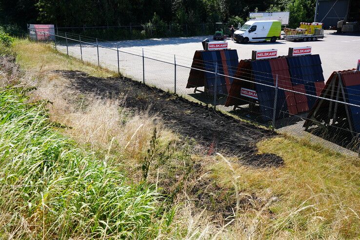 Bermbrand snel onder controle aan de Boeierweg