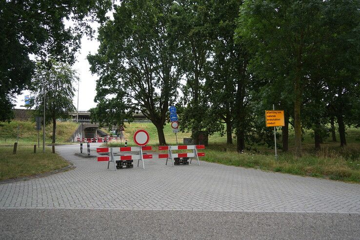 Tunnels onder A28 bij Spoolderplein afgesloten na ontdekking betonschade