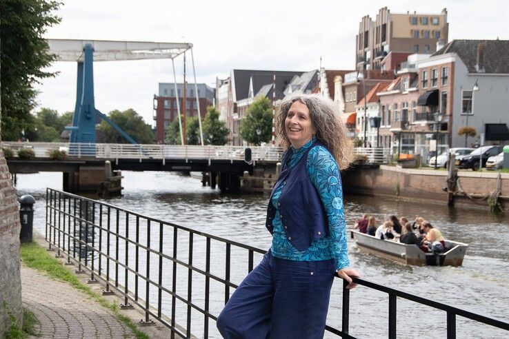 Nieuwe rubriek ‘Blauwe Echo’s’ van Stadsdichter Gertrüd Reinink