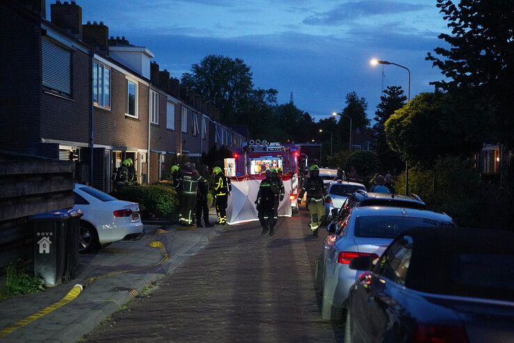 Bewoner gewond bij brand in woning