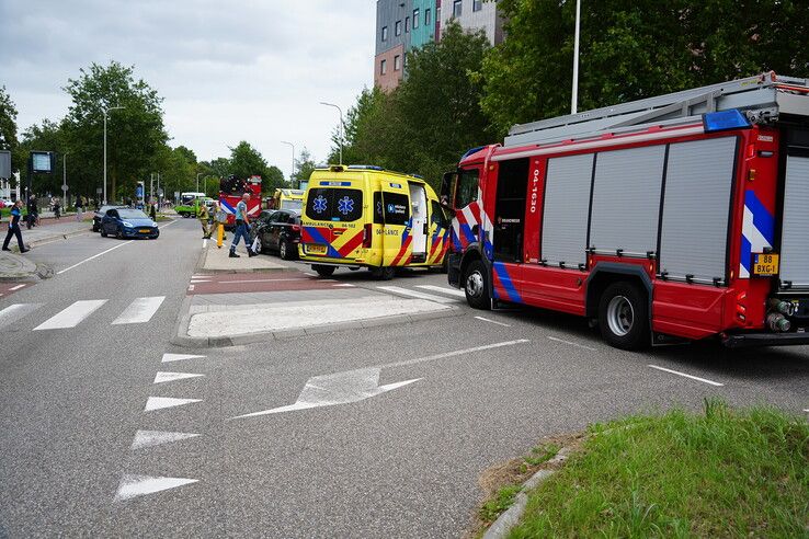 Dode bij ernstig verkeersongeval op Dokter van Heesweg