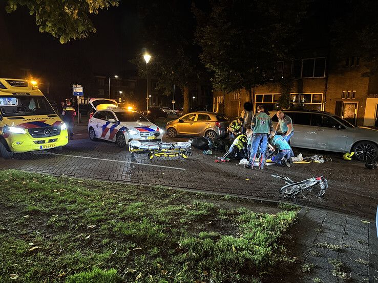 Twee gewonden bij botsing tussen fietser en scooter