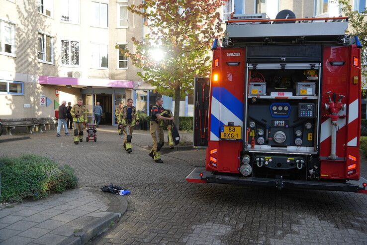 Prullenbak in brand bij gezondheidszorgcentrum De Kievitsbloem
