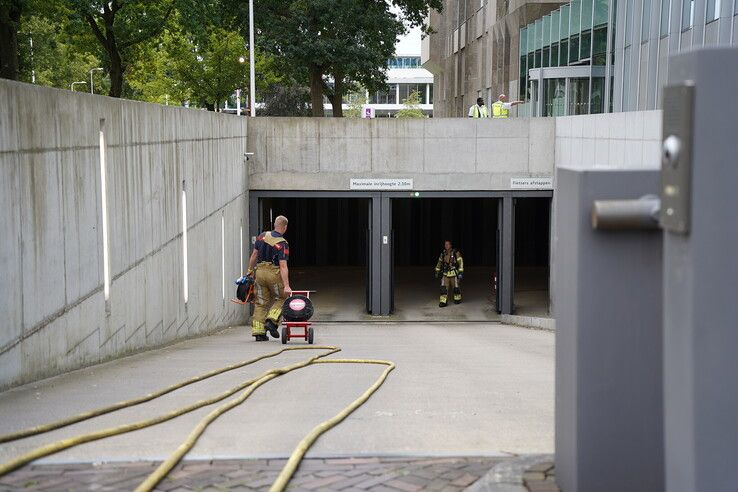 Rechtbank Zwolle korte tijd ontruimd na brand in technische ruimte