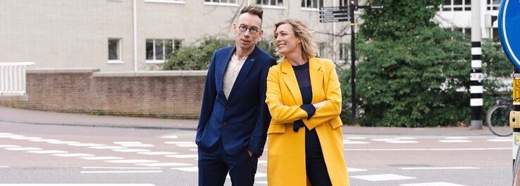 Jitske Kramer en Dolf Jansen spreken tijdens Dag van de Duurzaamheid