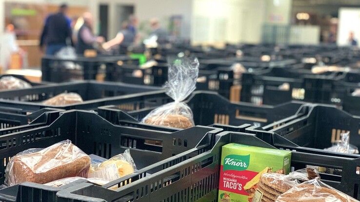 Cyberaanval AH levert voedselbank in Zwolle extra eten op