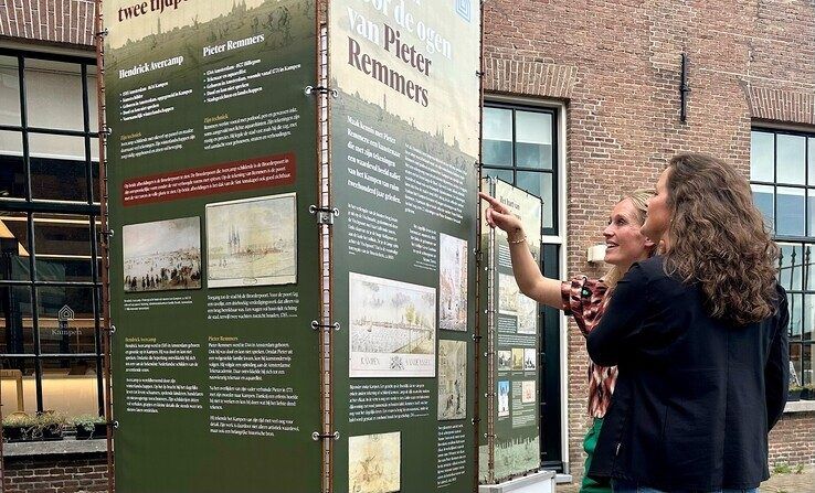 Stadsarchief Kampen toont met buitenexpositie werk van Pieter Remmers